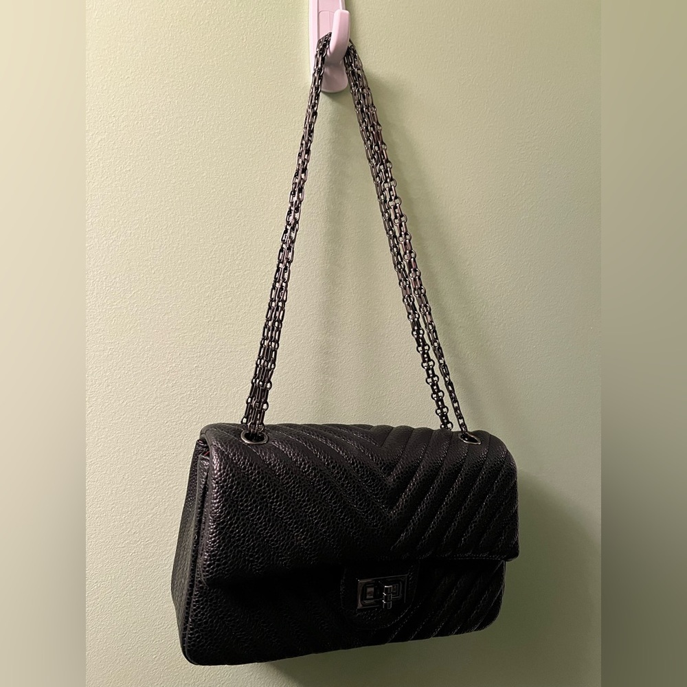 Black Shoulder Bag